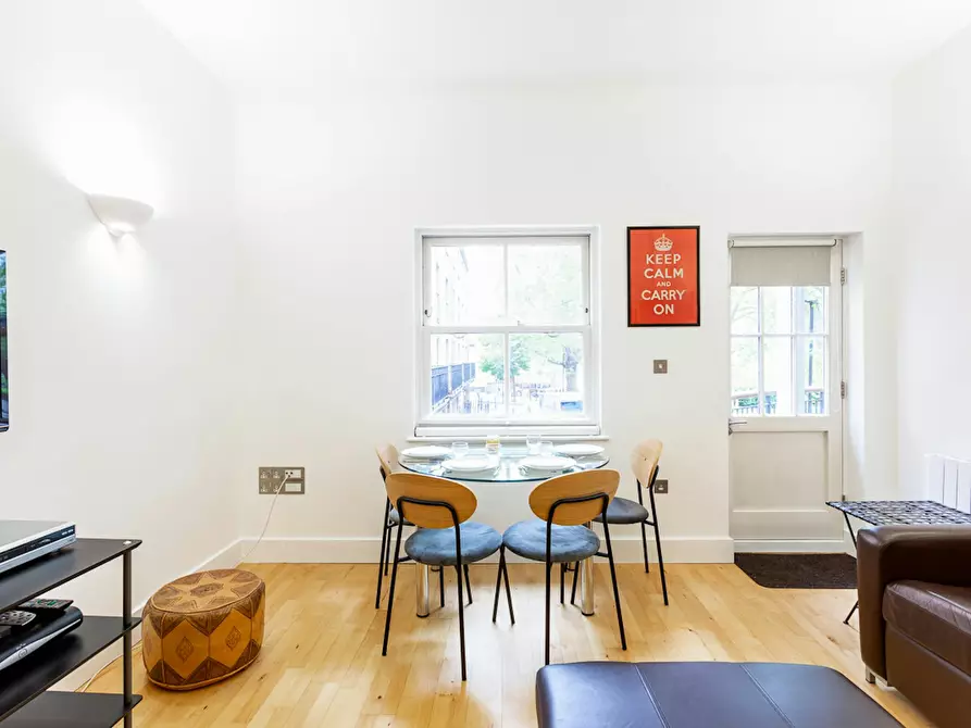 Immagine 10 di Appartamento in affitto  in St John Street a Islington