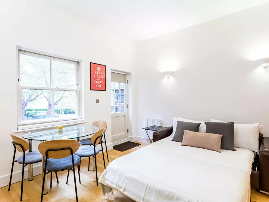 Immagine 4 di Appartamento in affitto  in St John Street a Islington