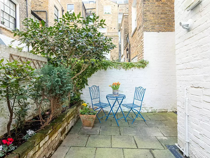 Immagine 5 di Appartamento in affitto  in Winchester Street a 