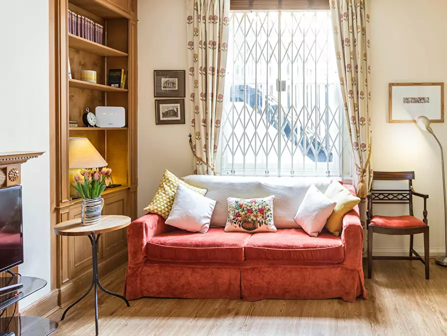 Immagine 10 di Appartamento in affitto  in Winchester Street a 