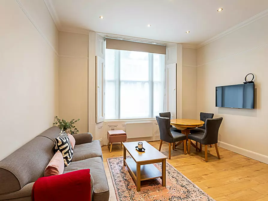 Immagine 1 di Appartamento in affitto  in Queensborough Terrace a Paddington