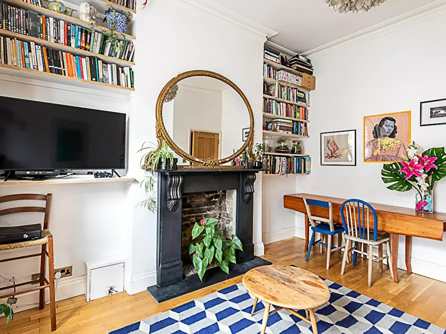 Immagine 10 di Appartamento in affitto  in Grafton Road a Ealing