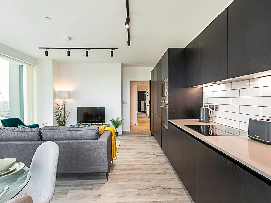Immagine 10 di Appartamento in affitto  in Portal Way a Ealing
