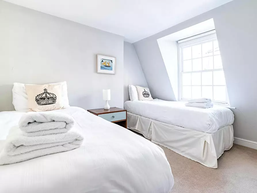 Immagine 4 di Appartamento in affitto  in Carmel Court a Kensington