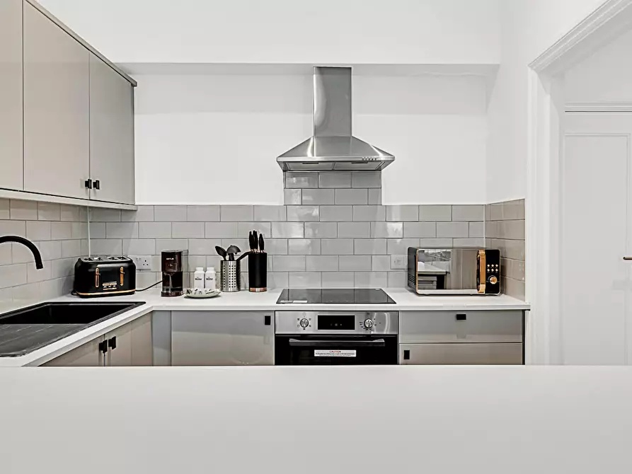Immagine 8 di Appartamento in affitto  in Norfolk Place a Paddington