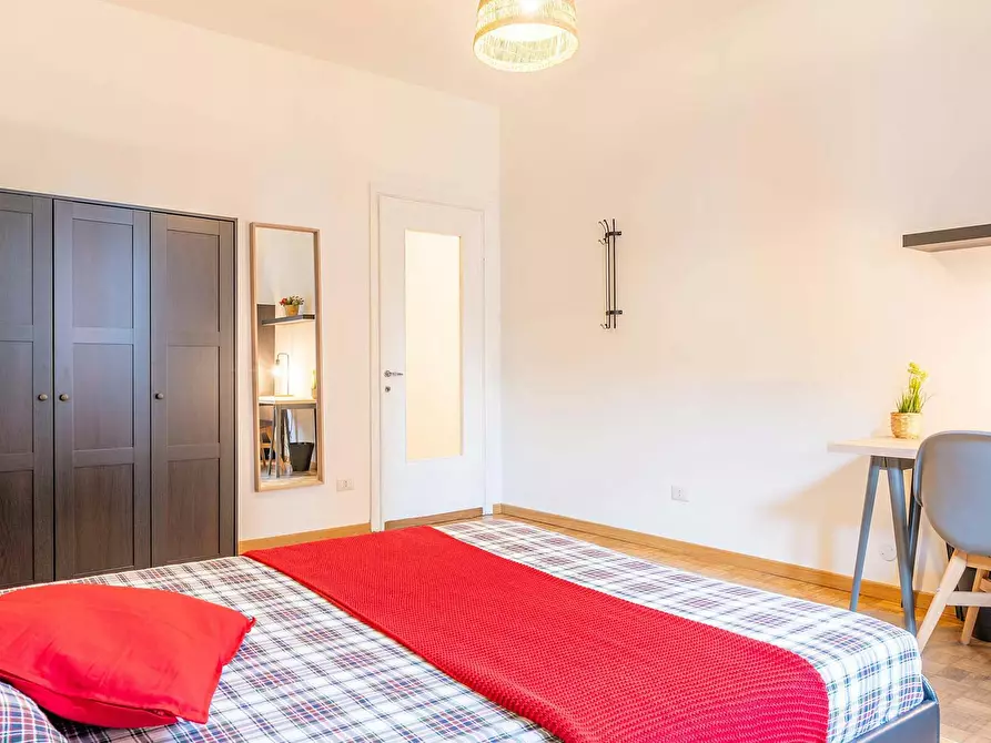 Immagine 5 di Camera in affitto  in Via Giambattista Tiepolo a Cinisello Balsamo