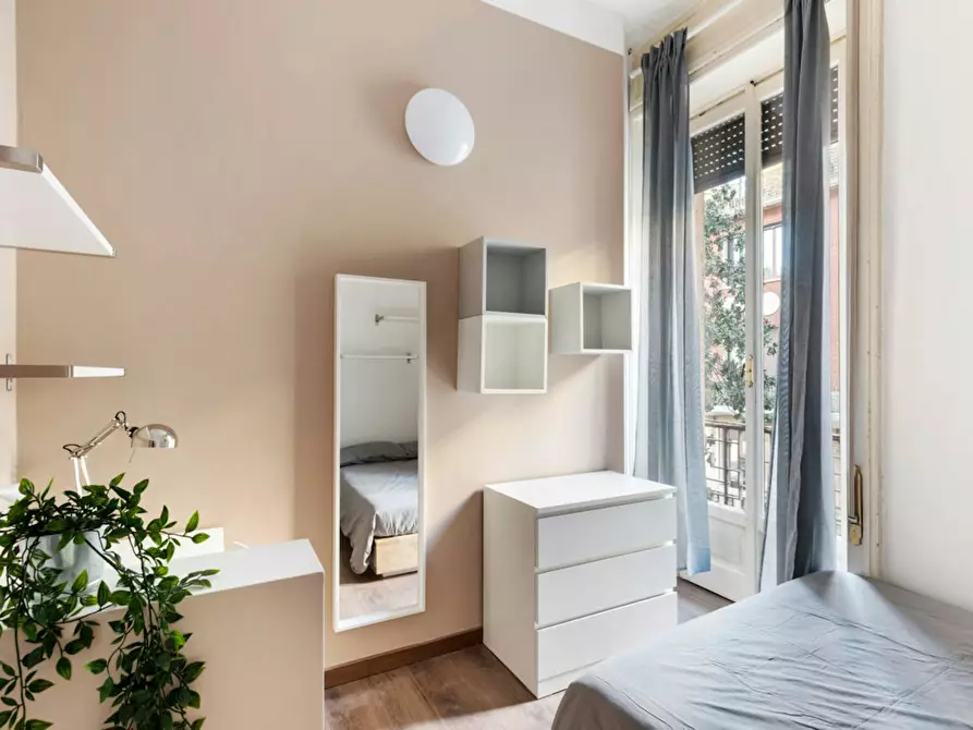 Immagine 2 di Camera in affitto  in Via Podgora a Milano