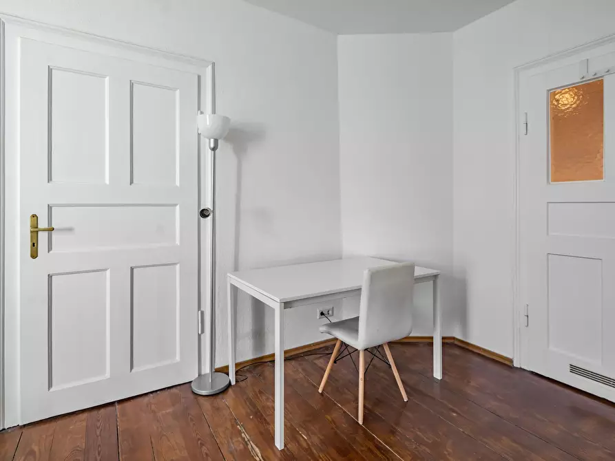 Immagine 6 di Camera in affitto  in Edelweißstraße a München