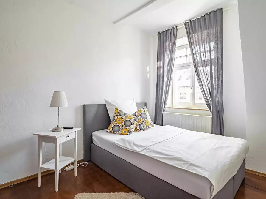 Immagine 5 di Camera in affitto  in Edelweißstraße a München