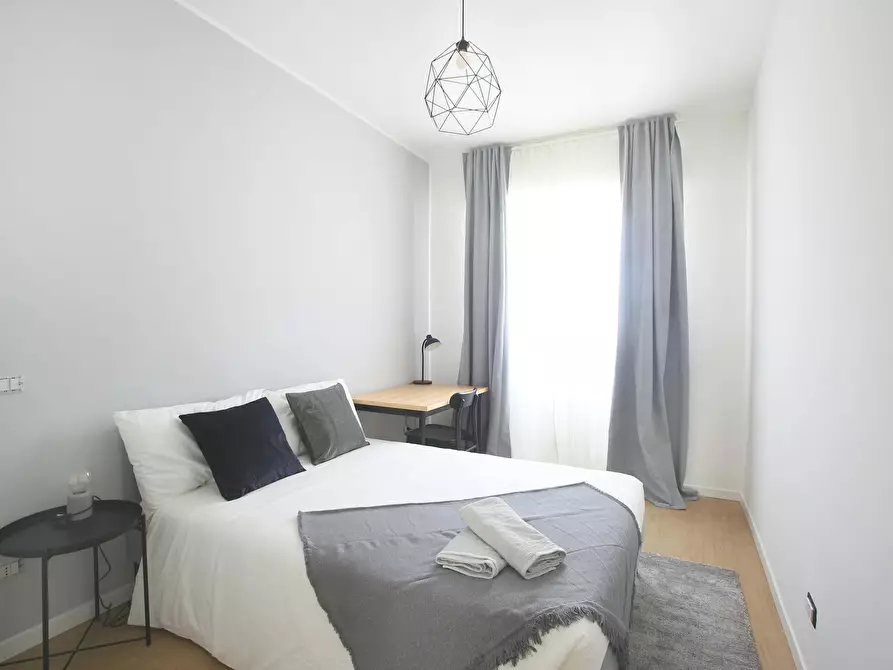 Immagine 4 di Camera in affitto  in Via Carlo Marx a Milano