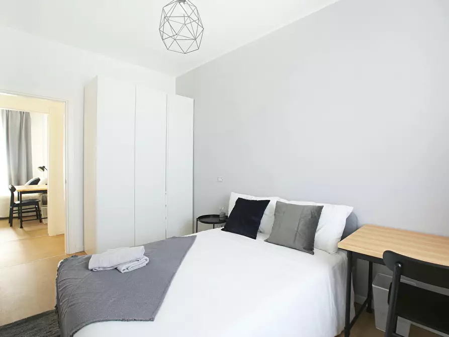 Immagine 3 di Camera in affitto  in Via Carlo Marx a Milano