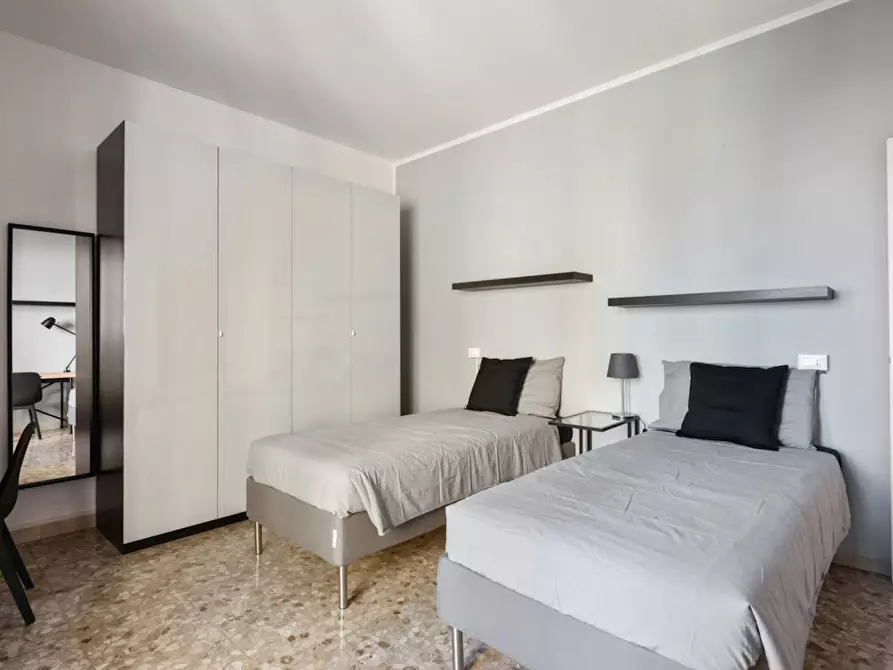 Immagine 2 di Camera condivisa in affitto  in Via Giuseppe Bruschetti a Milano