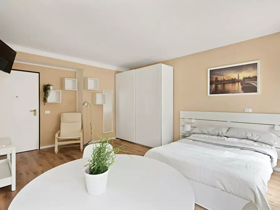 Immagine 3 di Appartamento in affitto  in Via Isaac Newton a Milano