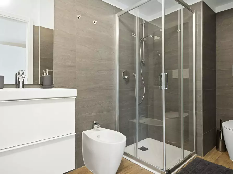 Immagine 7 di Appartamento in affitto  in Via Isaac Newton a Milano