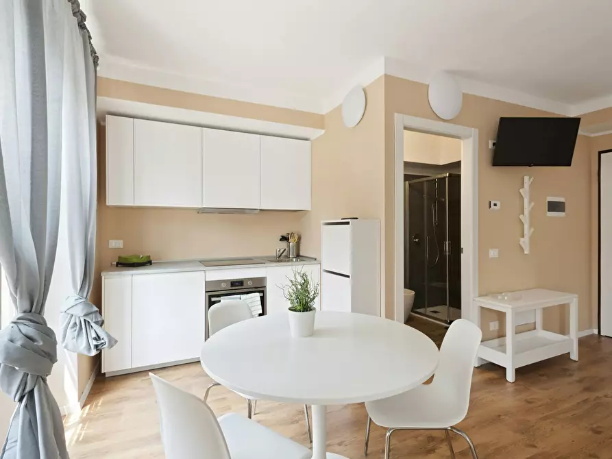 Immagine 6 di Appartamento in affitto  in Via Isaac Newton a Milano