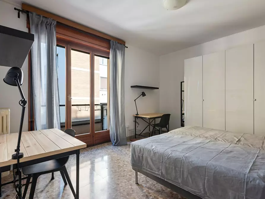 Immagine 1 di Camera condivisa in affitto  in Via Giuseppe Bruschetti a Milano