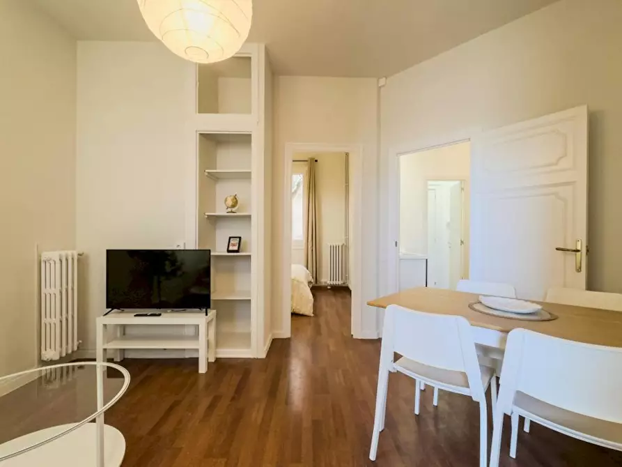 Immagine 8 di Appartamento in affitto  in Carrer de Balmes a Barcelona