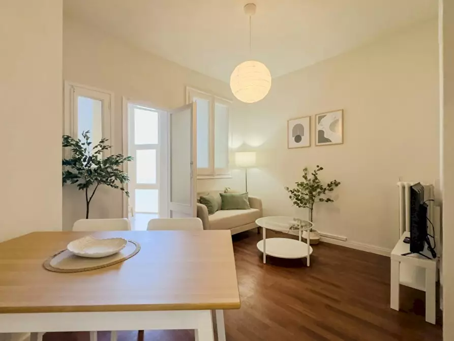 Immagine 3 di Appartamento in affitto  in Carrer de Balmes a Barcelona