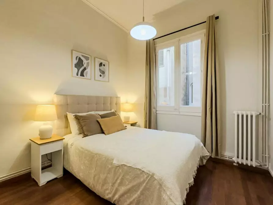 Immagine 1 di Appartamento in affitto  in Carrer de Balmes a Barcelona