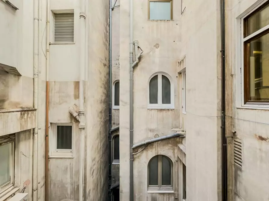 Immagine 2 di Appartamento in affitto  in Carrer de Balmes a Barcelona