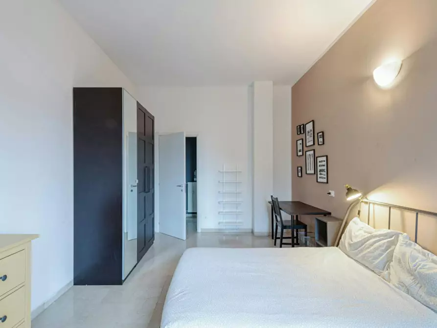 Immagine 3 di Camera in affitto  in Via Curtatone a Milano