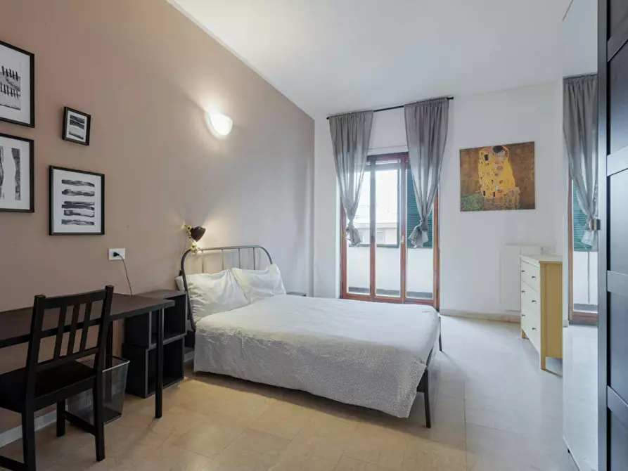 Immagine 2 di Camera in affitto  in Via Curtatone a Milano