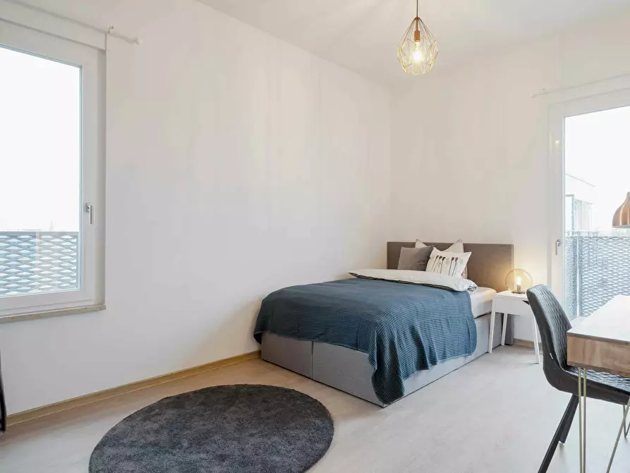 Immagine 1 di Camera in affitto  in Klara-Franke-Straße a Berlin