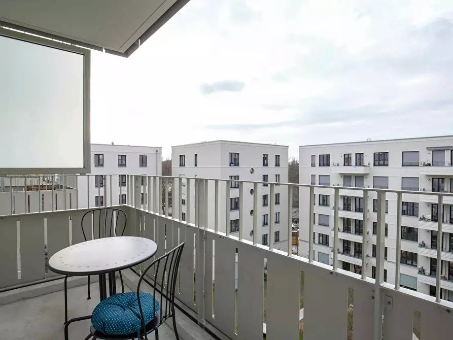 Immagine 3 di Camera in affitto  in Klara-Franke-Straße a Berlin