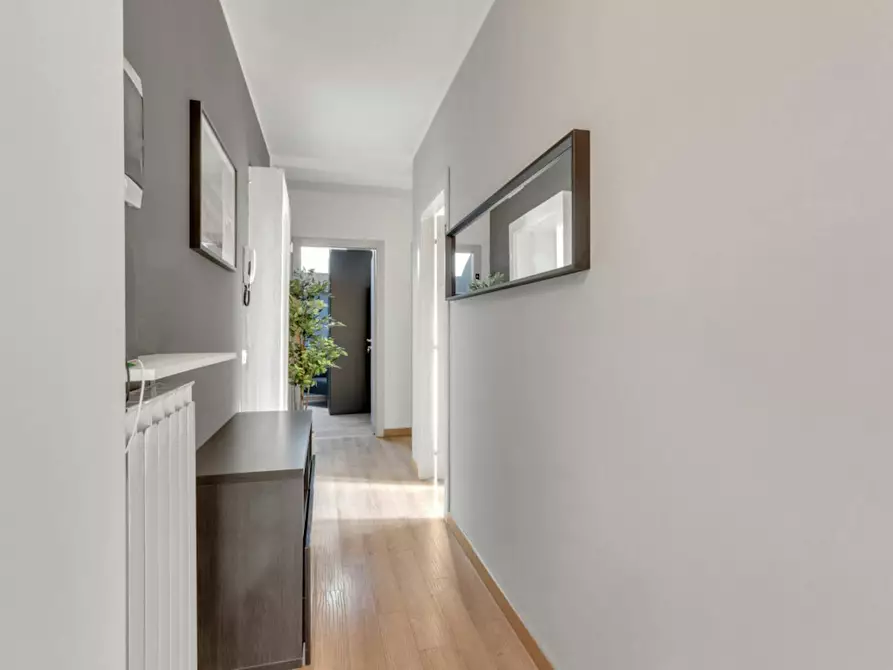 Immagine 9 di Camera in affitto  in Via Benedetto Marcello a Milano