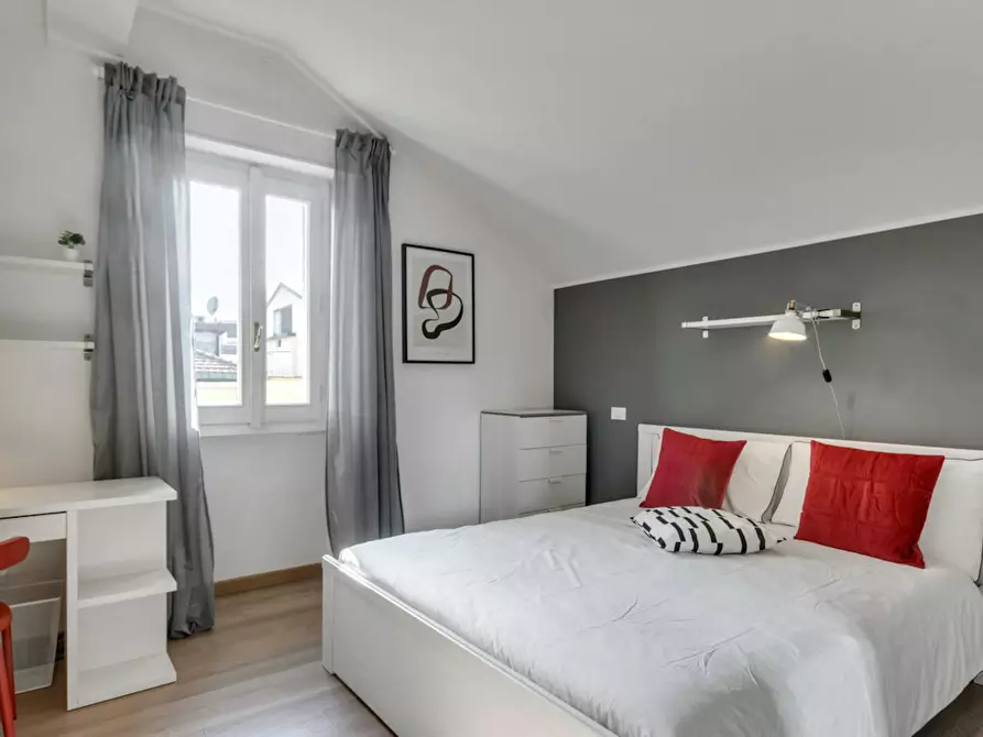 Immagine 1 di Camera in affitto  in Via Benedetto Marcello a Milano