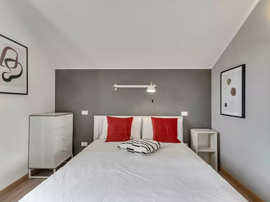 Immagine 2 di Camera in affitto  in Via Benedetto Marcello a Milano