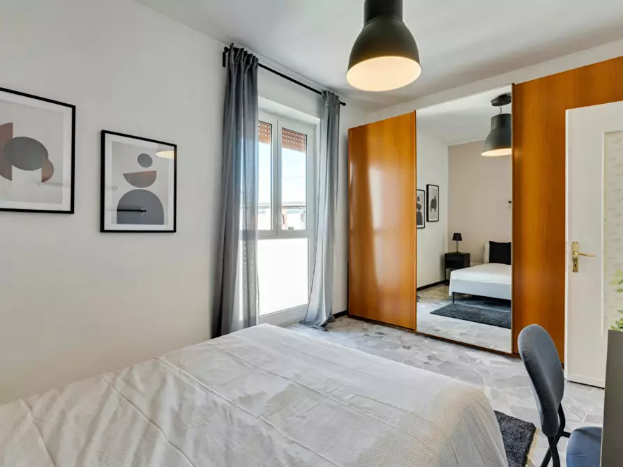 Immagine 4 di Camera in affitto  in Piazza Geremia Bonomelli a Milano