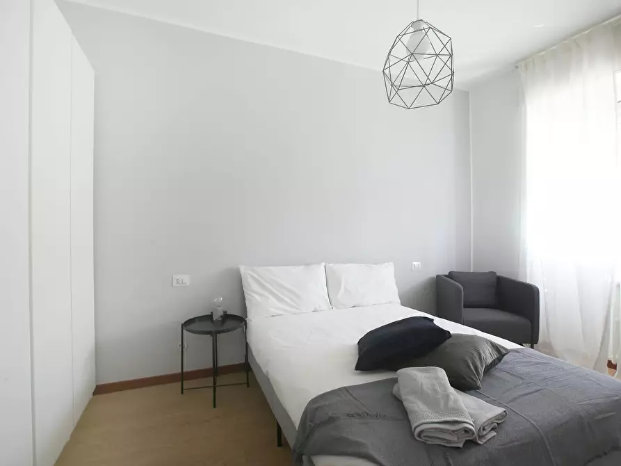 Immagine 3 di Camera in affitto  in Via Carlo Marx a Milano