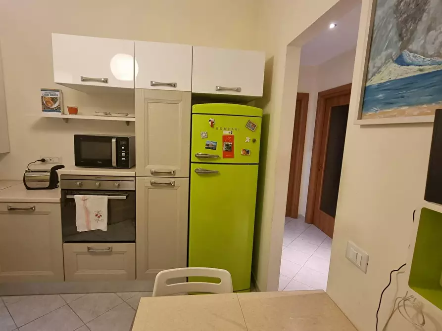 Immagine 8 di Camera in affitto  in Via Pompeo Magno a Napoli