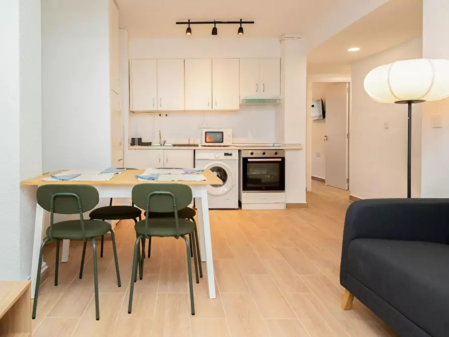 Immagine 9 di Camera in affitto  in Calle Navas de Tolosa a Zaragoza