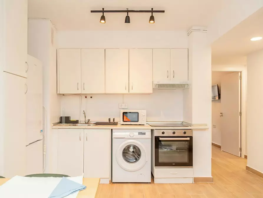 Immagine 6 di Camera in affitto  in Calle Navas de Tolosa a Zaragoza