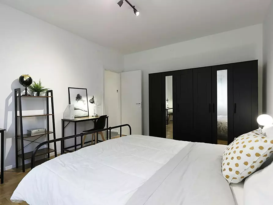 Immagine 4 di Camera in affitto  in Via Andrea Navagero a Padova