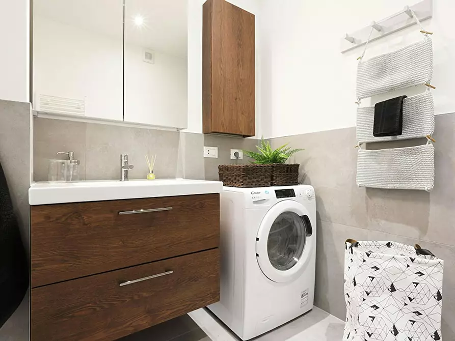 Immagine 10 di Camera in affitto  in Via Andrea Navagero a Padova