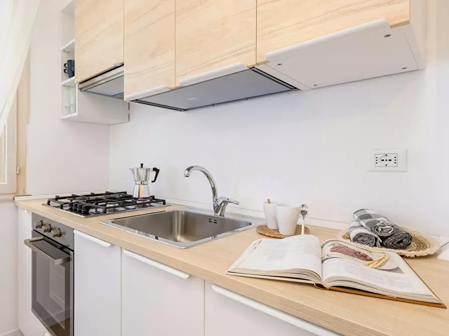 Immagine 9 di Camera in affitto  in Via Federico Cordenons a Padova