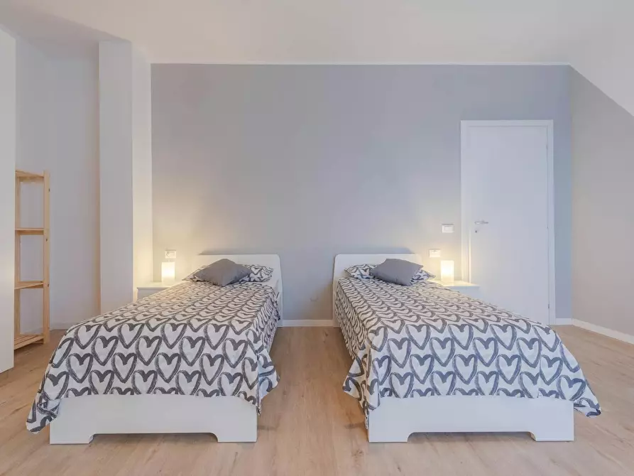 Immagine 6 di Camera condivisa in affitto  in Via Tirana a Padova