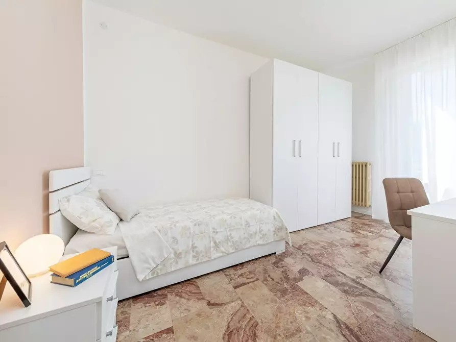 Immagine 4 di Camera in affitto  in Via Palestro a Padova