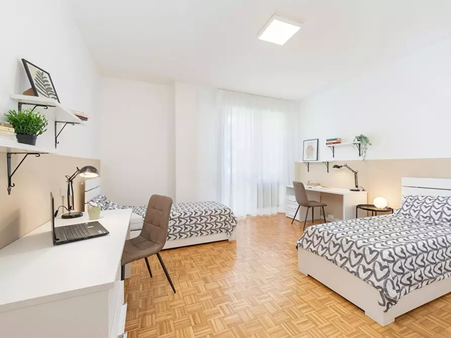 Immagine 1 di Camera condivisa in affitto  in Via Palestro a Padova