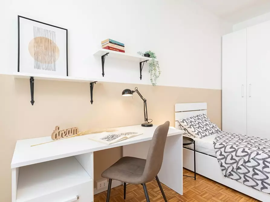 Immagine 3 di Camera condivisa in affitto  in Via Palestro a Padova