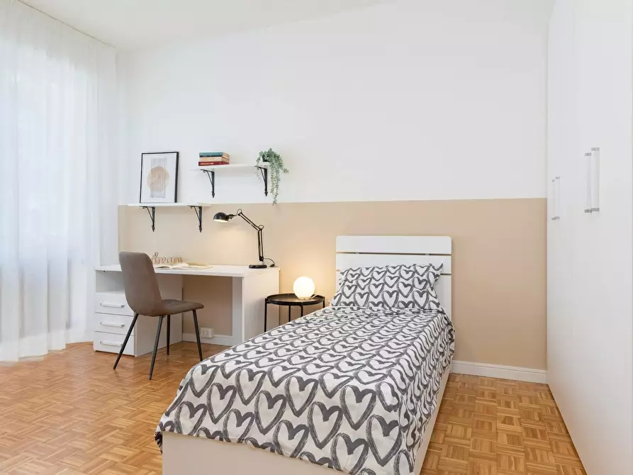 Immagine 2 di Camera condivisa in affitto  in Via Palestro a Padova