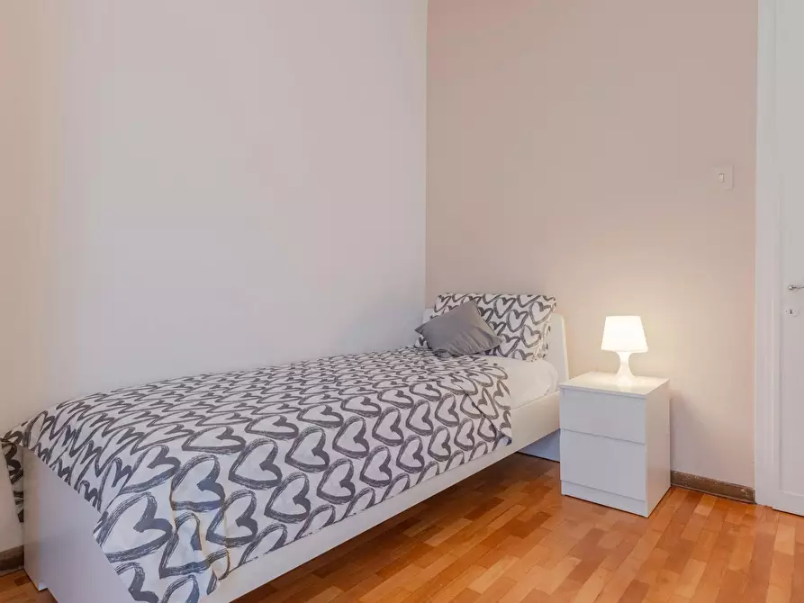 Immagine 4 di Camera in affitto  in Via Aosta a Padova