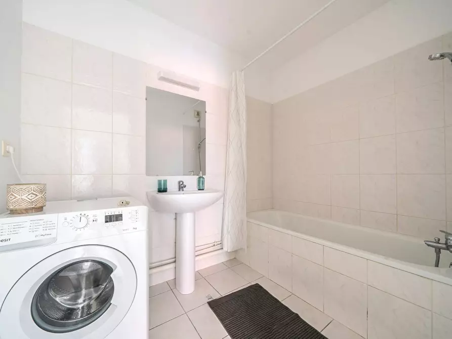 Immagine 5 di Camera in affitto  in Boulevard de l'Estuaire a Nantes