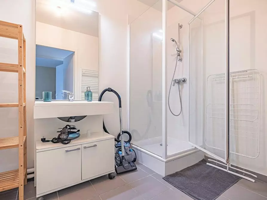 Immagine 8 di Camera in affitto  in Sente Marie Galante a Bordeaux