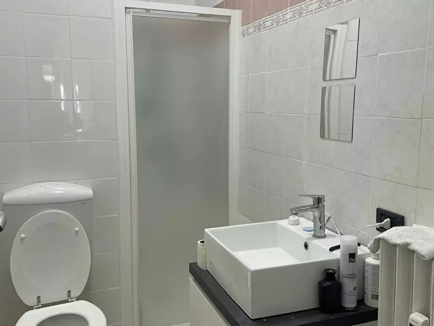 Immagine 5 di Camera in affitto  in Piazza Tancredi Galimberti a Torino