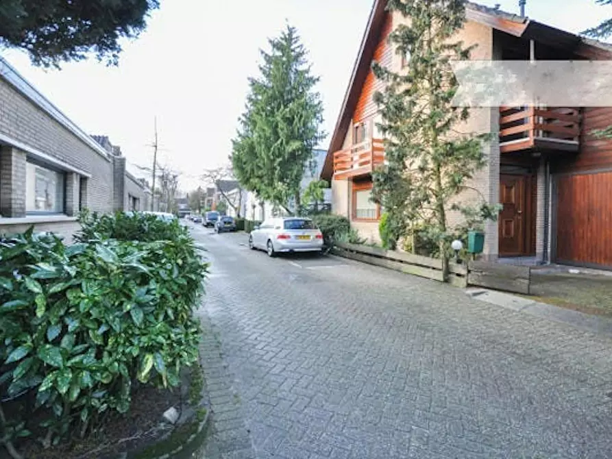 Immagine 1 di Camera in affitto  in Ogier van Cralingenpark a Rotterdam