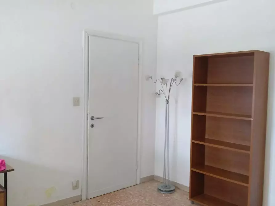 Immagine 7 di Camera in affitto  in Via Luca Pacioli a Pisa